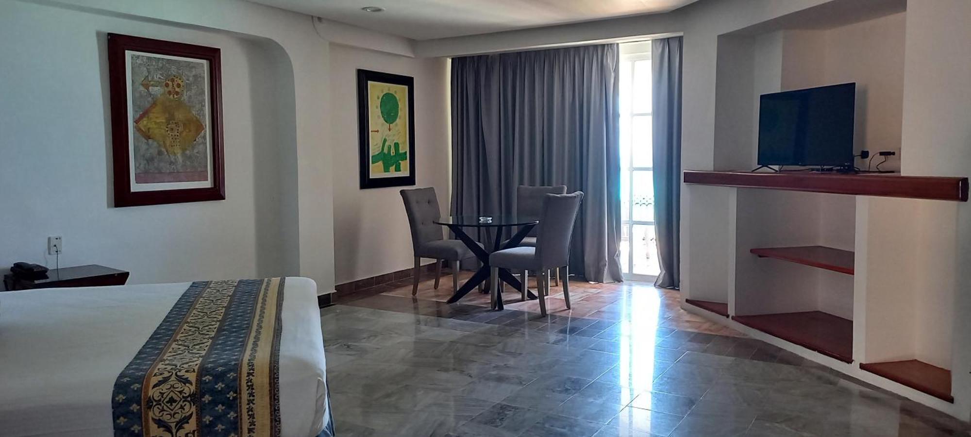 & Museo Casa Turquesa Hotel Cancún
